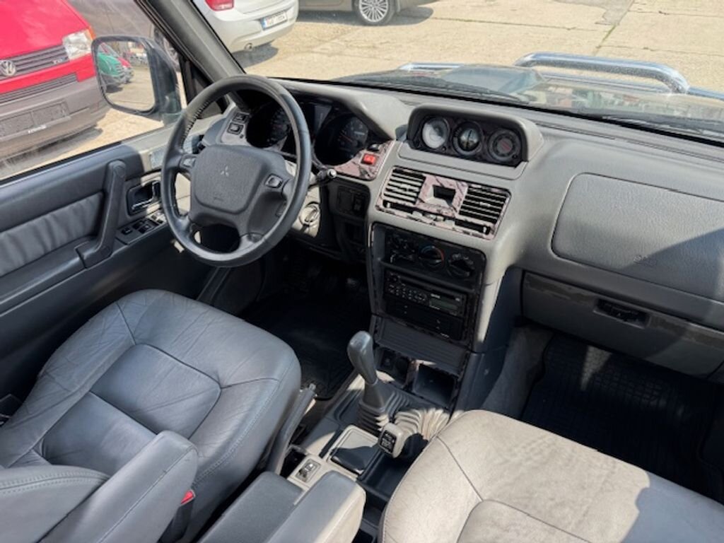 Mitsubishi Pajero SUV / Terénní 2,8 l 92 kw