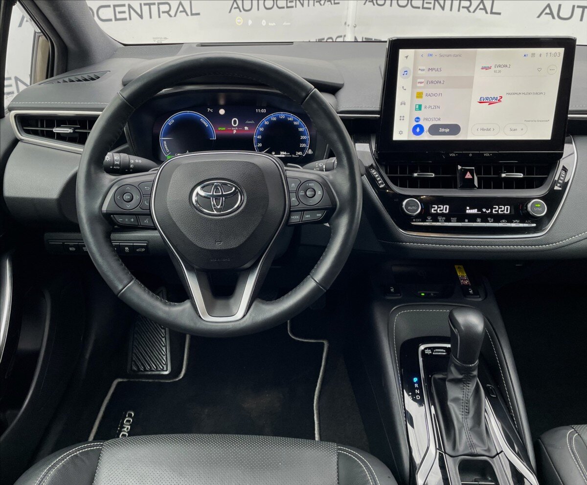 Toyota Corolla Kombi 2,0 l 112 kw