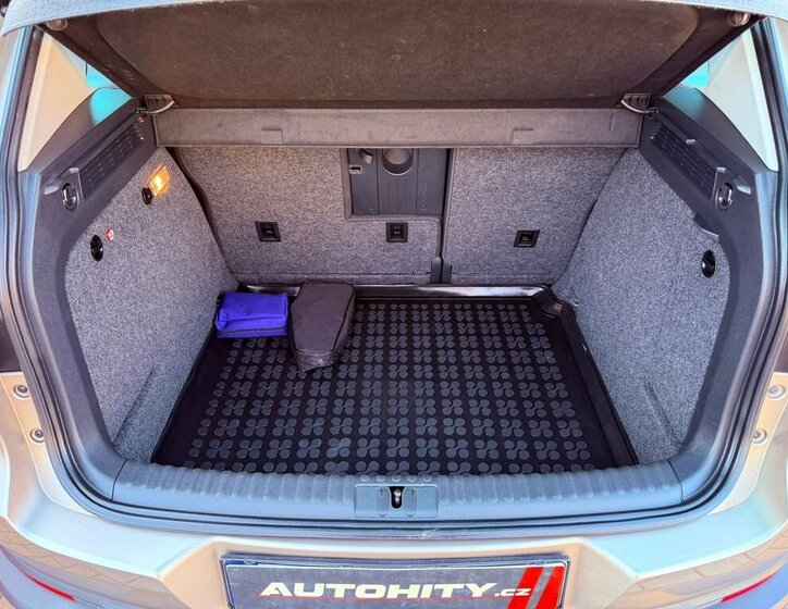 Volkswagen Tiguan SUV / Terénní 2,0 l 110 kw