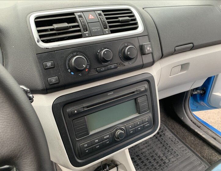 Škoda Roomster Kombi 1,6 l 77 kw