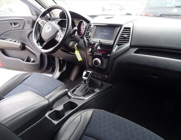 SsangYong XLV SUV / Terénní 1,6 l 94 kw