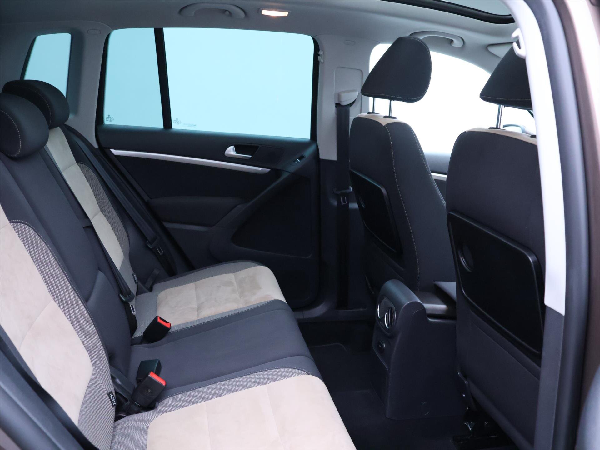 Volkswagen Tiguan SUV 2,0 l 81 kw