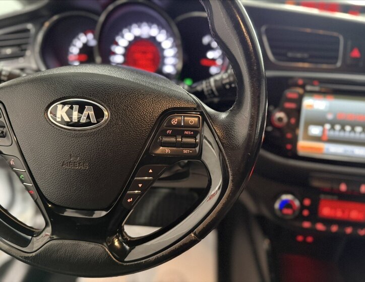 KIA Ceed Hatchback 1,6 l 94 kw