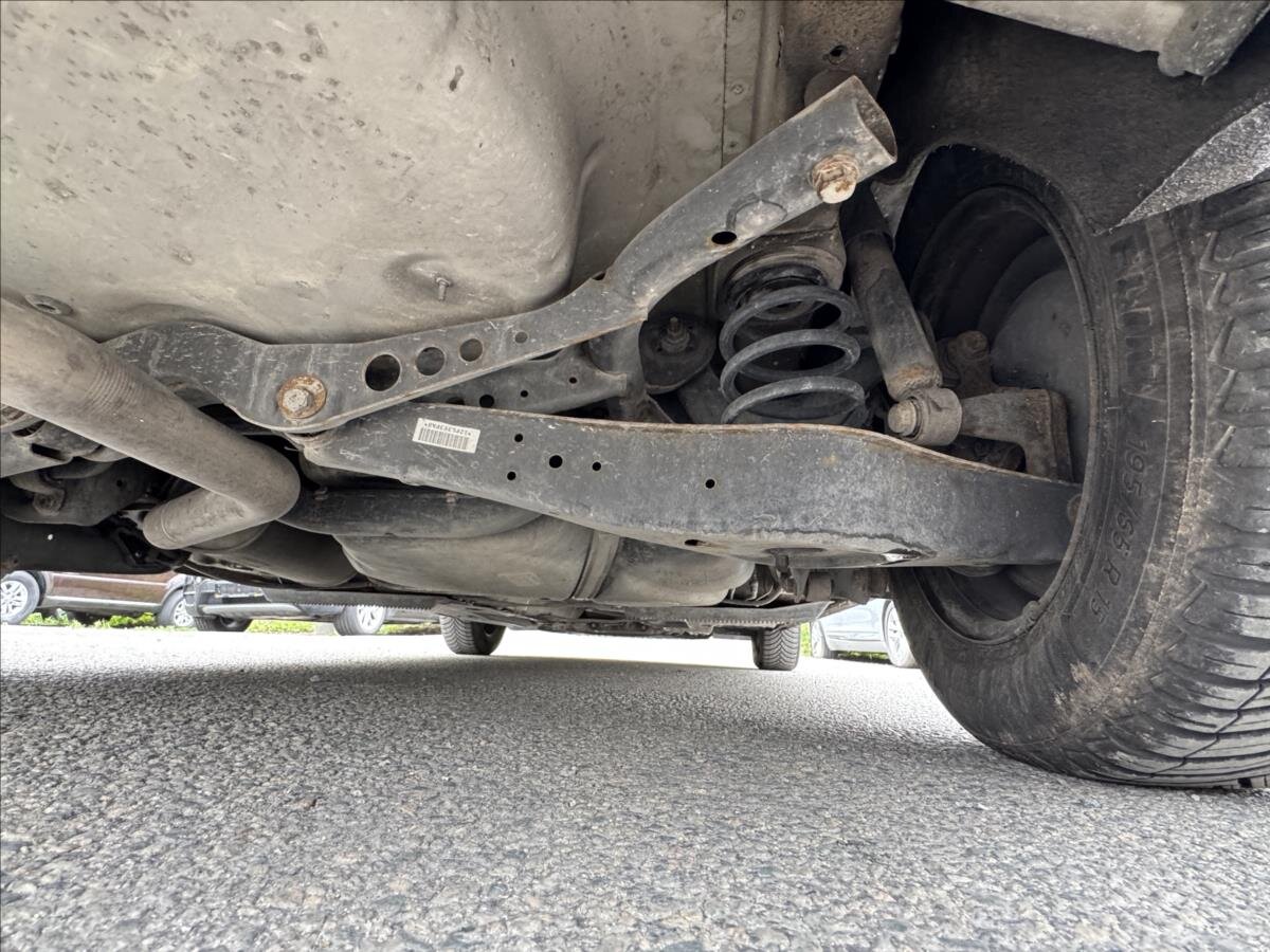 Volkswagen Golf Hatchback 1,6 l 77 kw