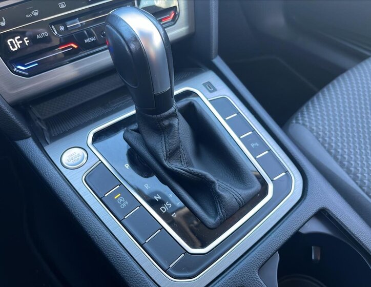 Volkswagen Passat Kombi 2,0 l 110 kw