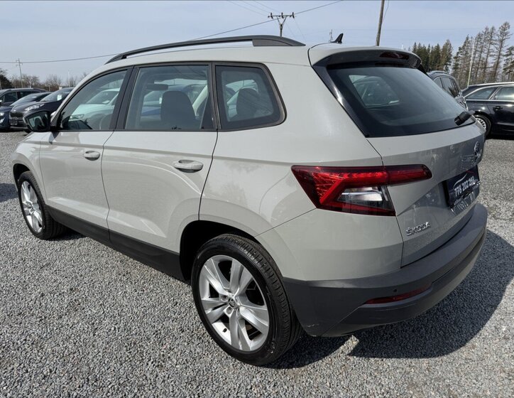 Škoda Karoq Kombi 1,6 l 85 kw