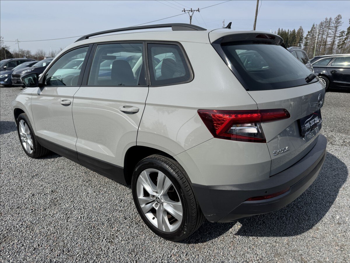 Škoda Karoq Kombi 1,6 l 85 kw