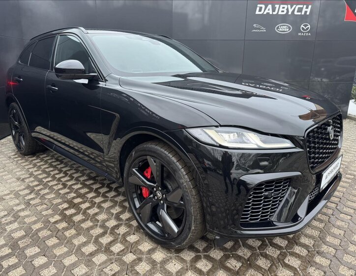 Jaguar F-Pace SUV / Terénní 5,0 l 405 kw
