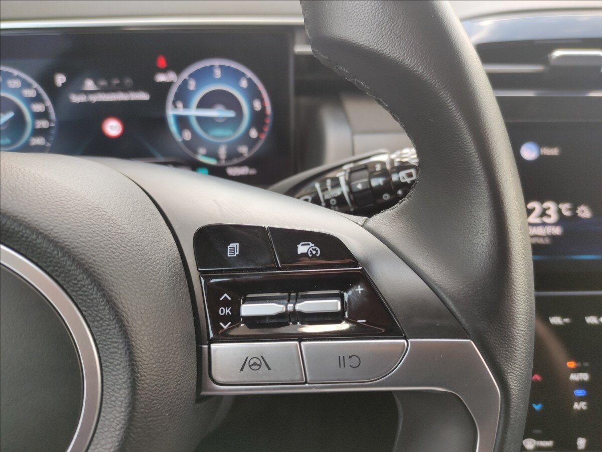 Hyundai Tucson SUV 1,6 l 100 kw