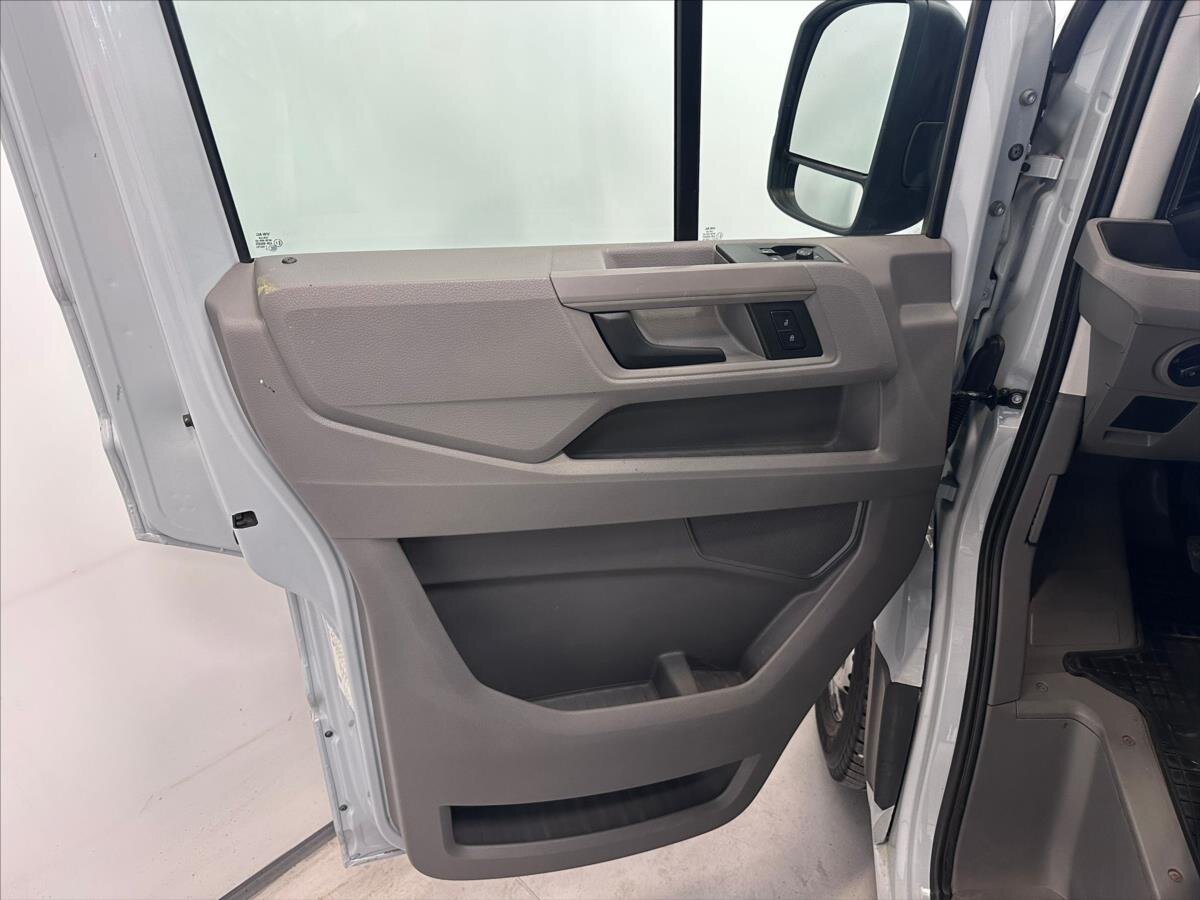 Volkswagen Crafter Skříň 2,0 l 103 kw