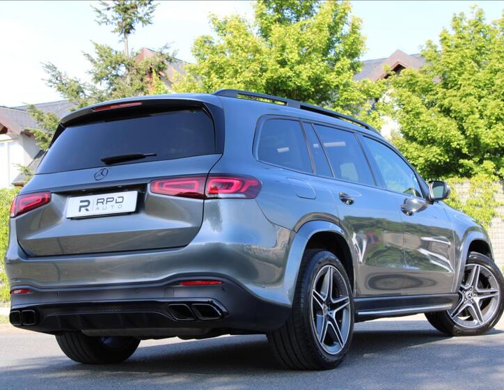 Mercedes-Benz GLS 13