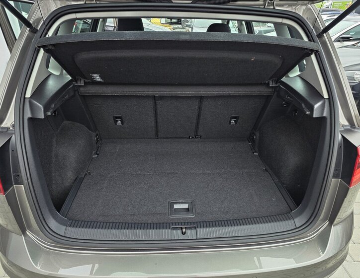 Volkswagen Golf Sportsvan 26