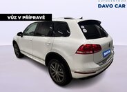 Volkswagen Touareg 4