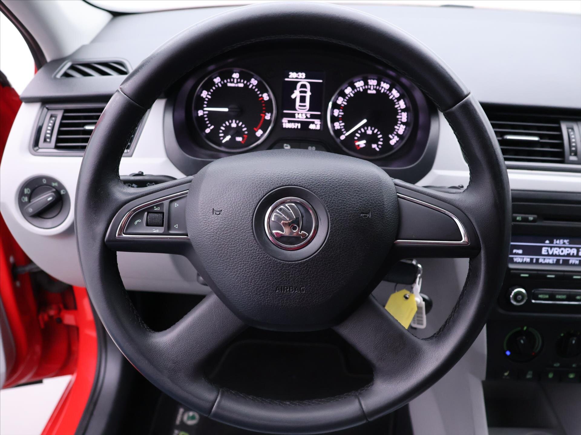 Škoda Rapid Liftback 1,2 l 77 kw