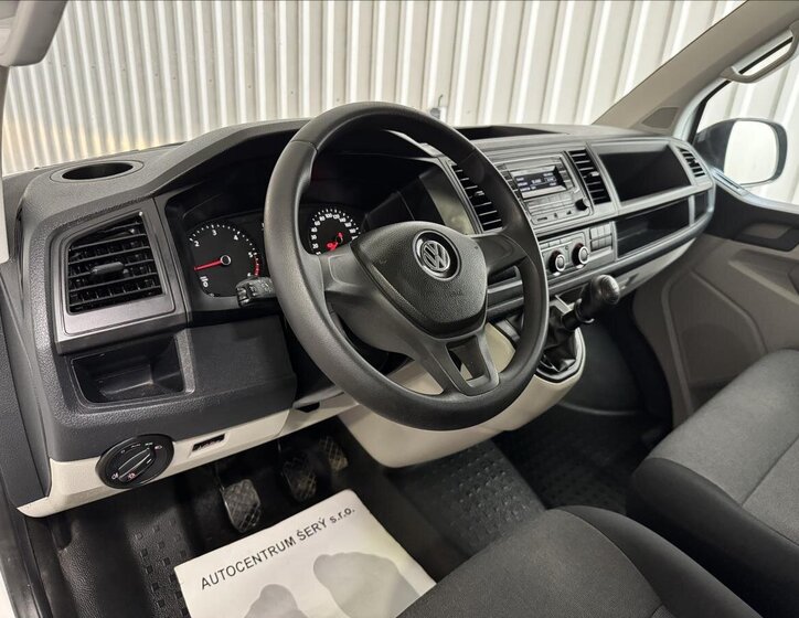 Volkswagen Transporter 15