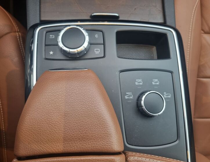 Mercedes-Benz GLE 15