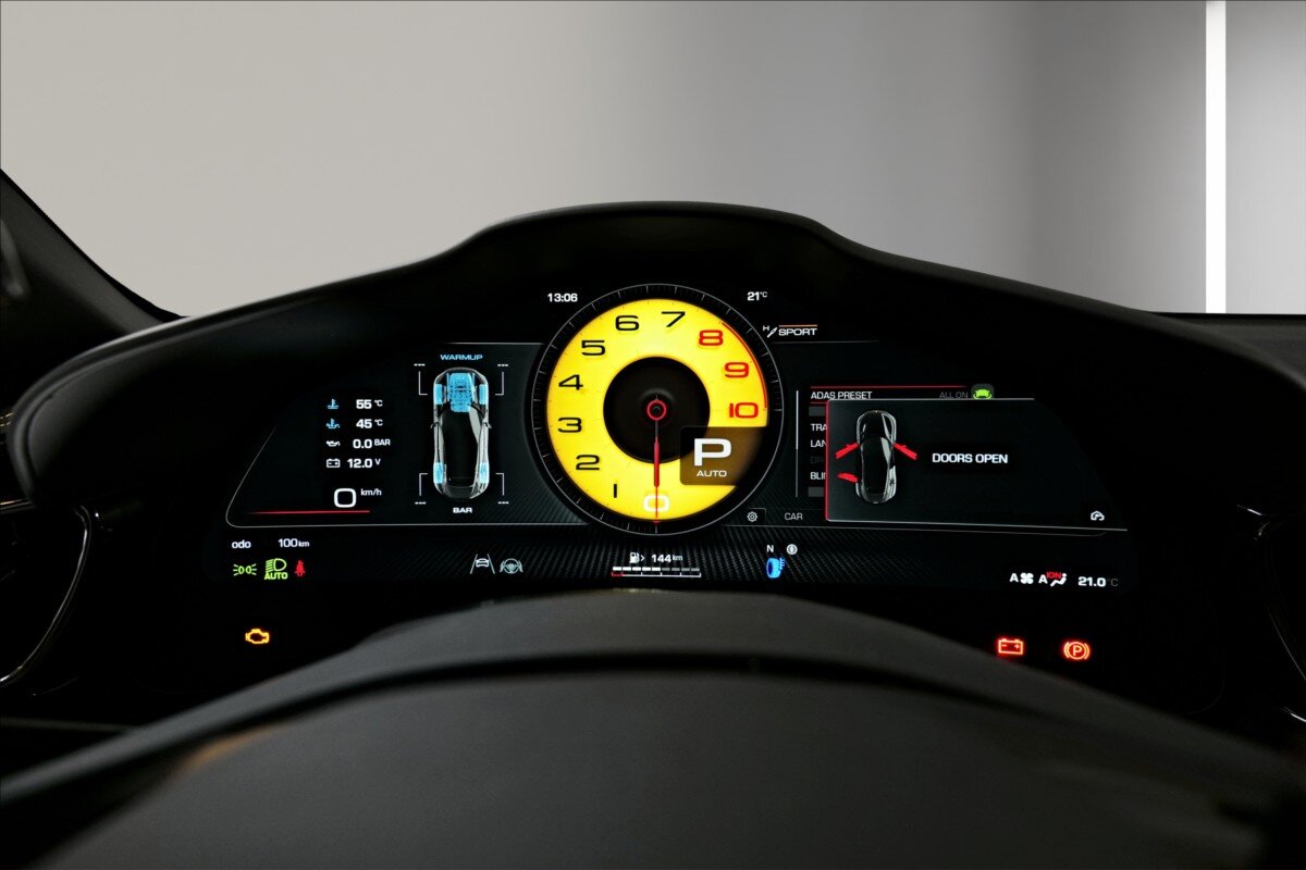 Ferrari Purosangue SUV / Terénní 6,5 l 529 kw