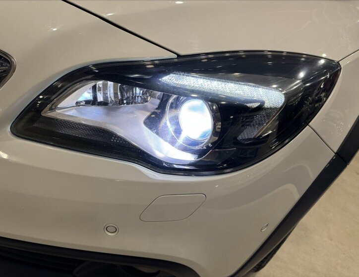 Opel Insignia Kombi 2,0 l 120 kw