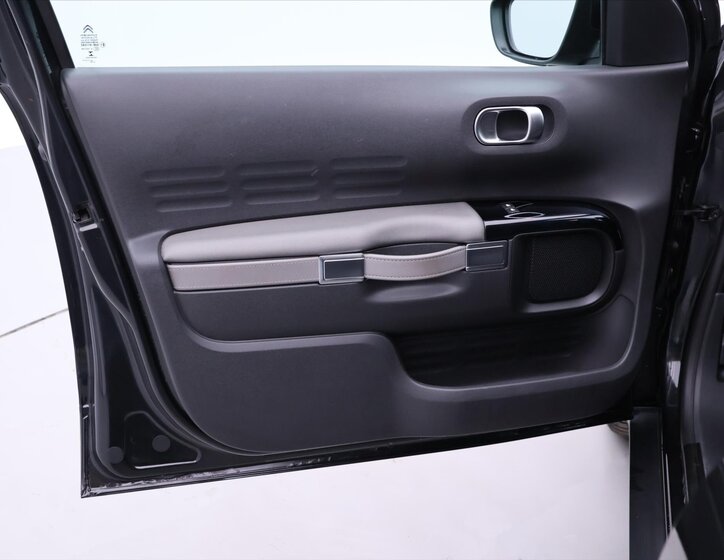 Citroën C4 Cactus 11