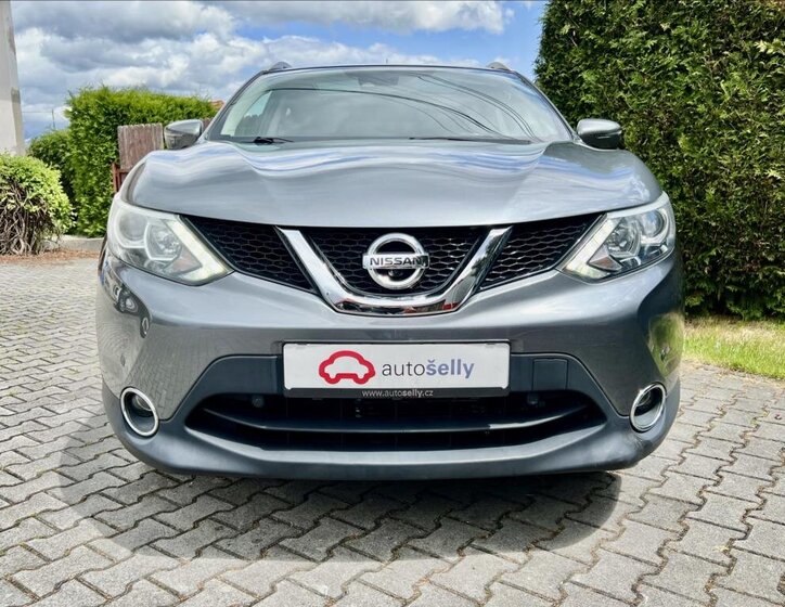 Nissan Qashqai SUV / Terénní 1,6 l 96 kw