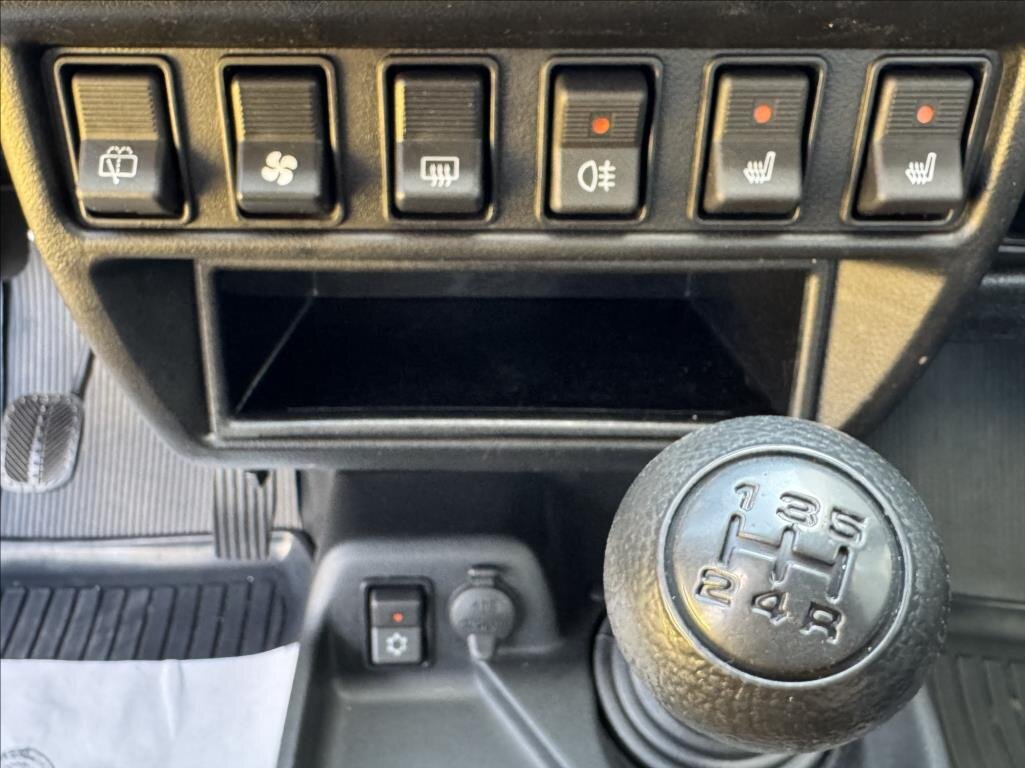 Lada Niva Ostatní 1,7 l 61 kw