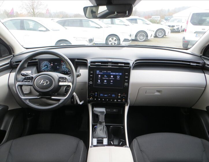 Hyundai Tucson SUV 1,6 l 110 kw