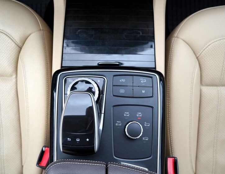 Mercedes-Benz GLE SUV / Terénní 3,0 l 190 kw