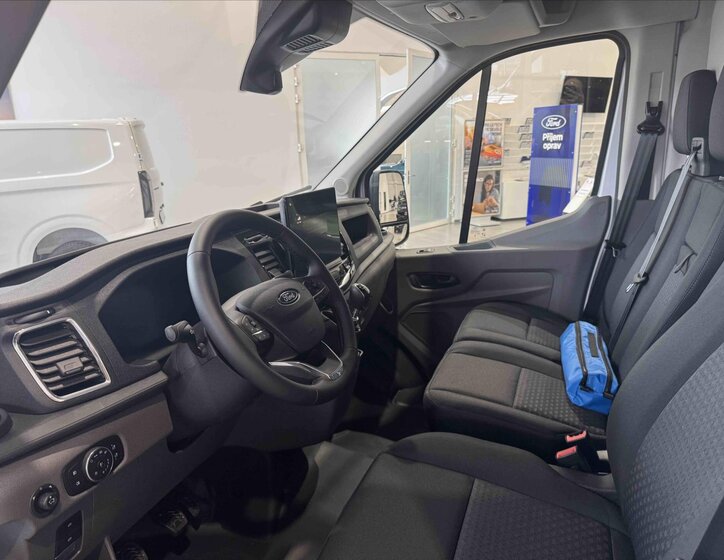 Ford Transit VAN / Minibus 2,0 l 121 kw