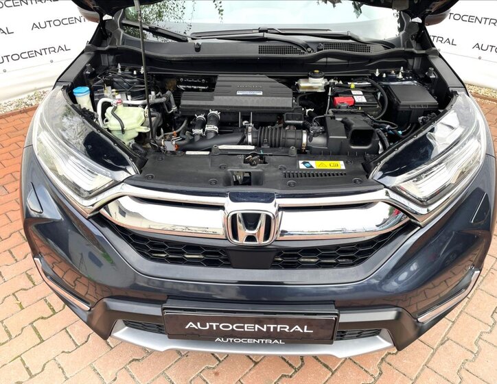 Honda CR-V 8
