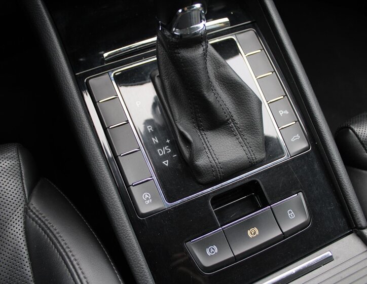 Škoda Superb Liftback 2,0 l 110 kw