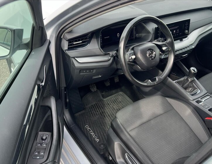 Škoda Octavia Sedan / Limuzína 2,0 l 85 kw