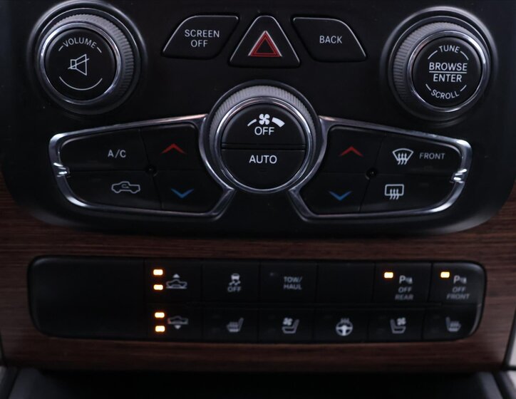 Dodge RAM Pick-up 5,7 l 295 kw