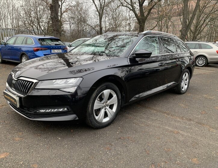 Škoda Superb 1
