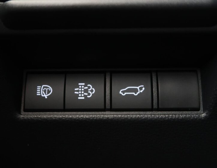 Toyota Land Cruiser SUV / Terénní 2,8 l 151 kw