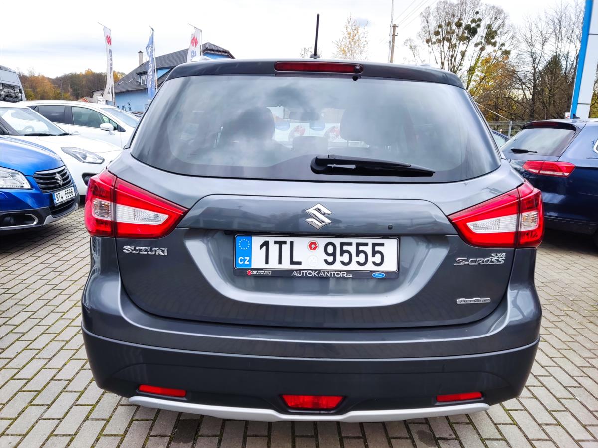 Suzuki S-Cross