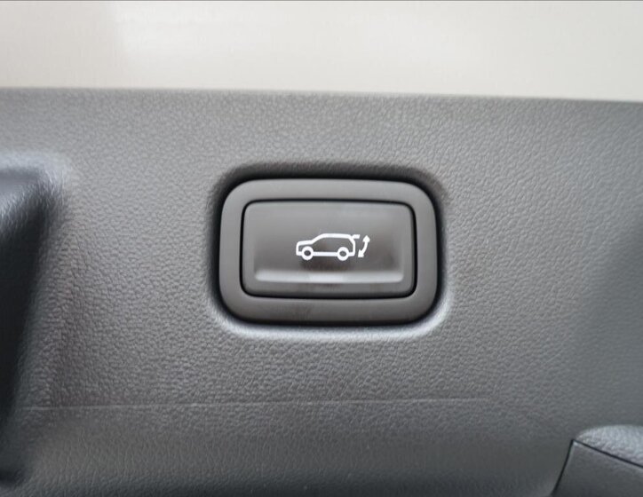 Hyundai Kona SUV / Terénní 1,6 l 132 kw