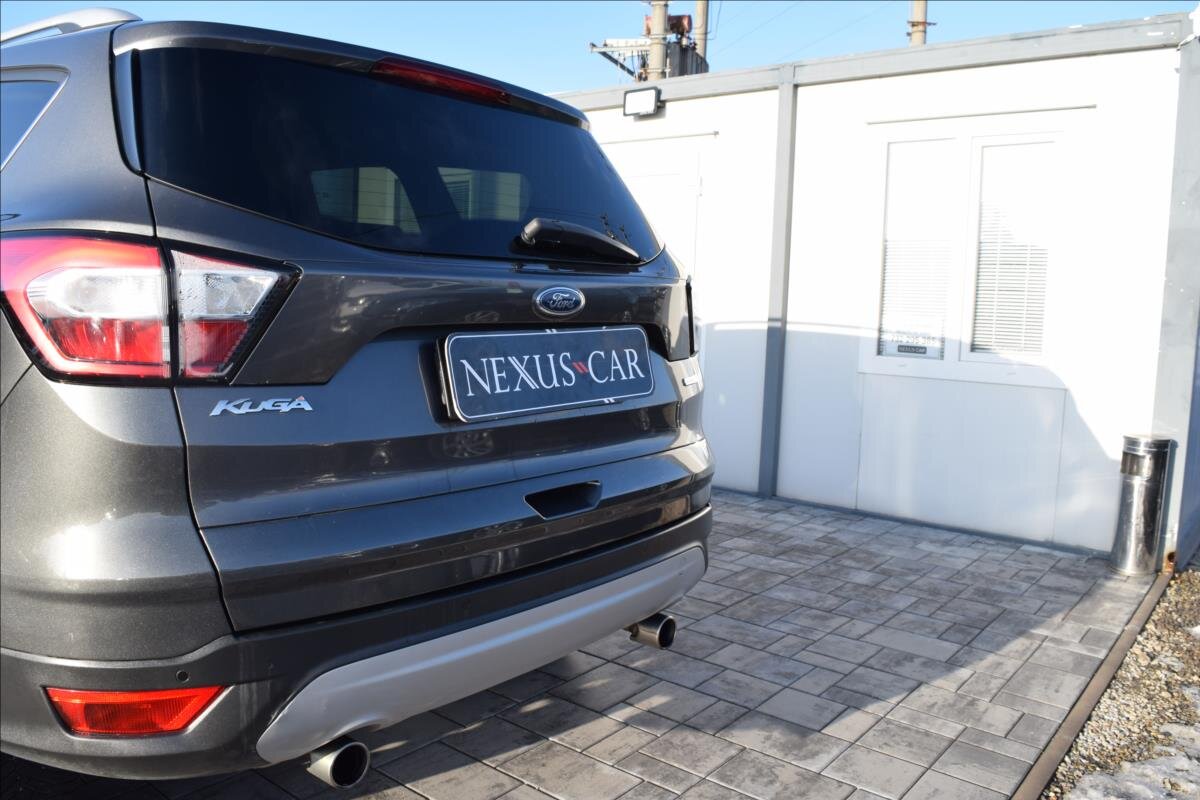 Ford Kuga SUV 1,5 l 88 kw