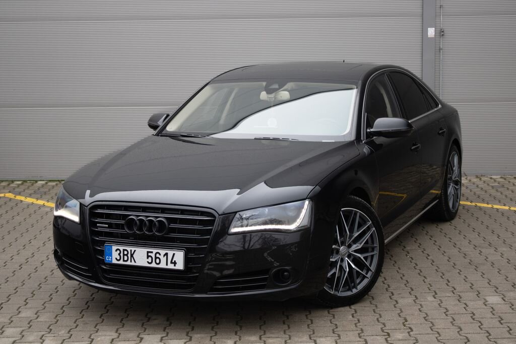 Audi A8 Sedan 3,0 l 184 kw
