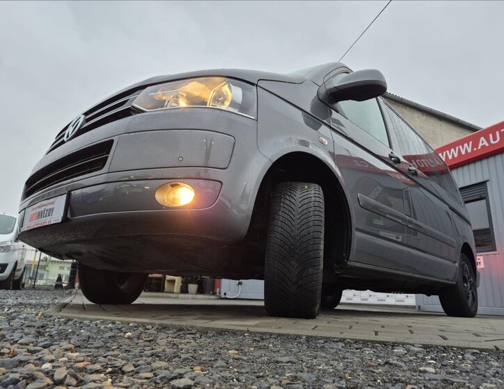 Volkswagen Multivan 34