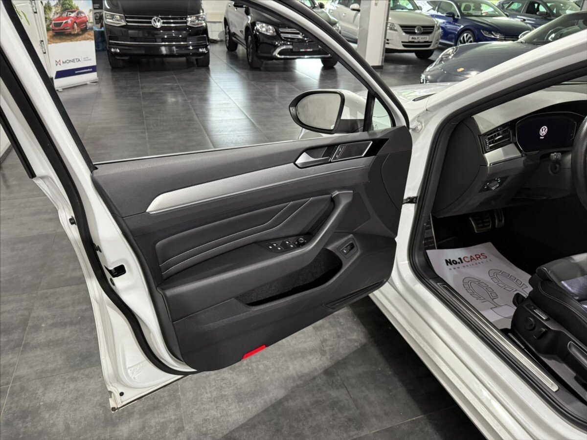 Volkswagen Passat Kombi 2,0 l 110 kw