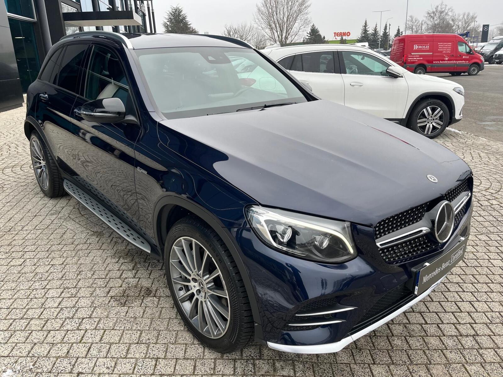 Mercedes-Benz GLC SUV / Terénní 3,0 l 270 kw
