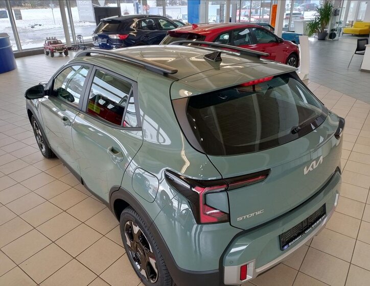 KIA Stonic SUV 998,0 74 kw