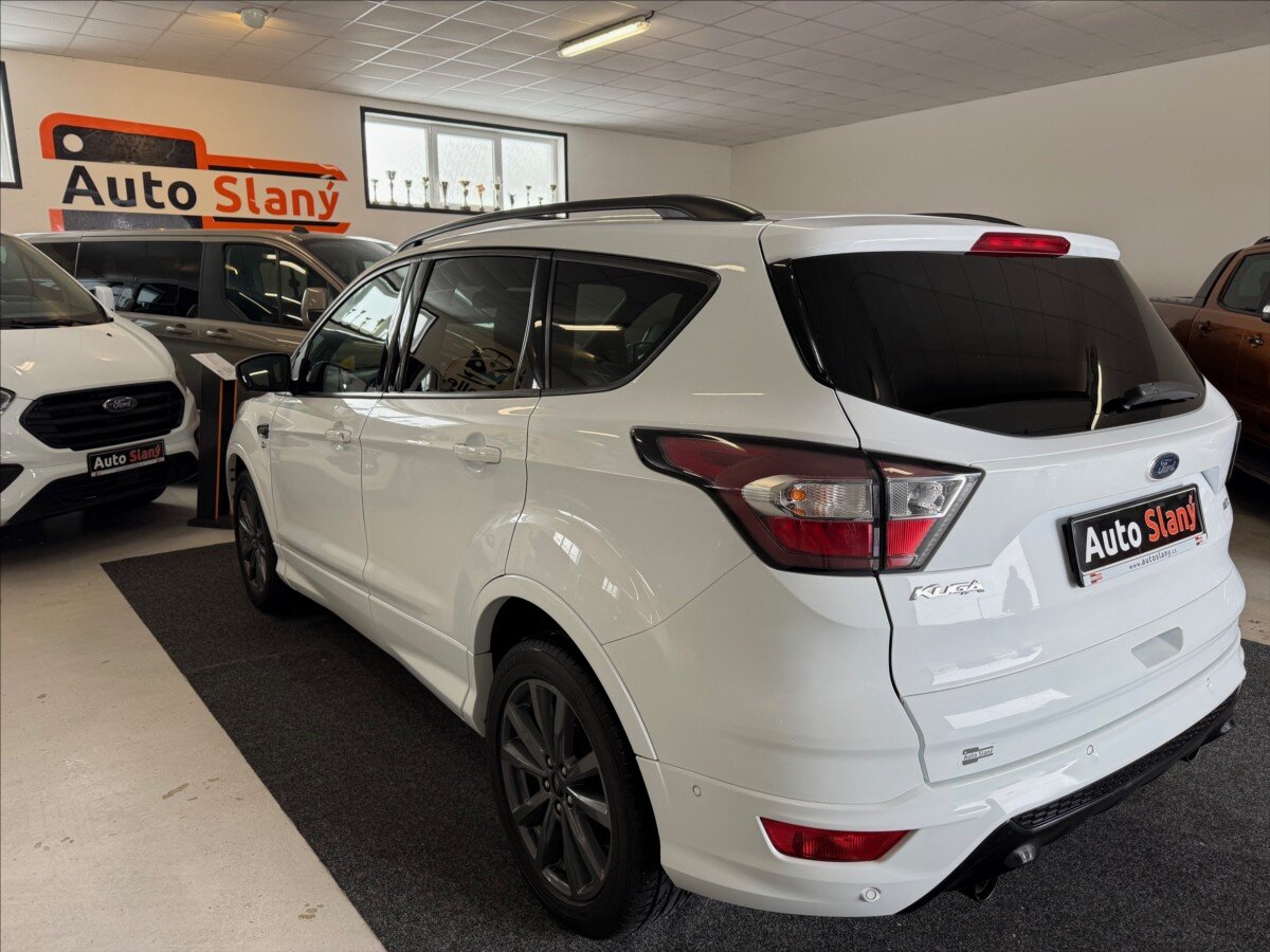 Ford Kuga SUV / Terénní 2,0 l 132 kw