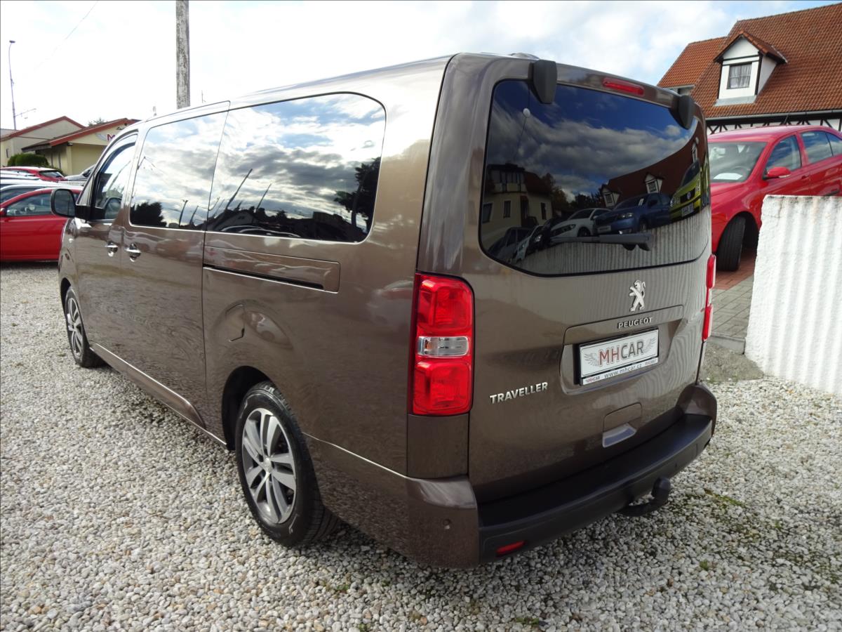 Peugeot Traveller