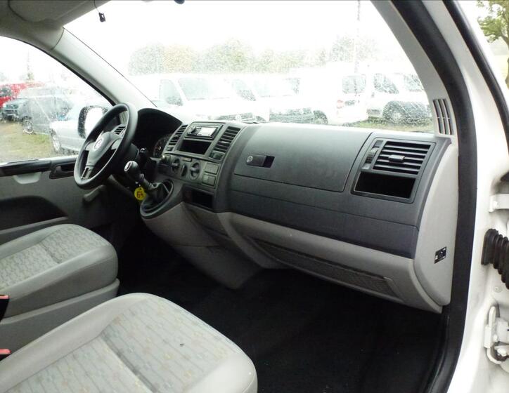 Volkswagen Transporter 27