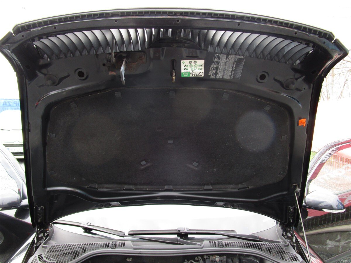 Škoda Octavia Kombi 2,0 l 103 kw