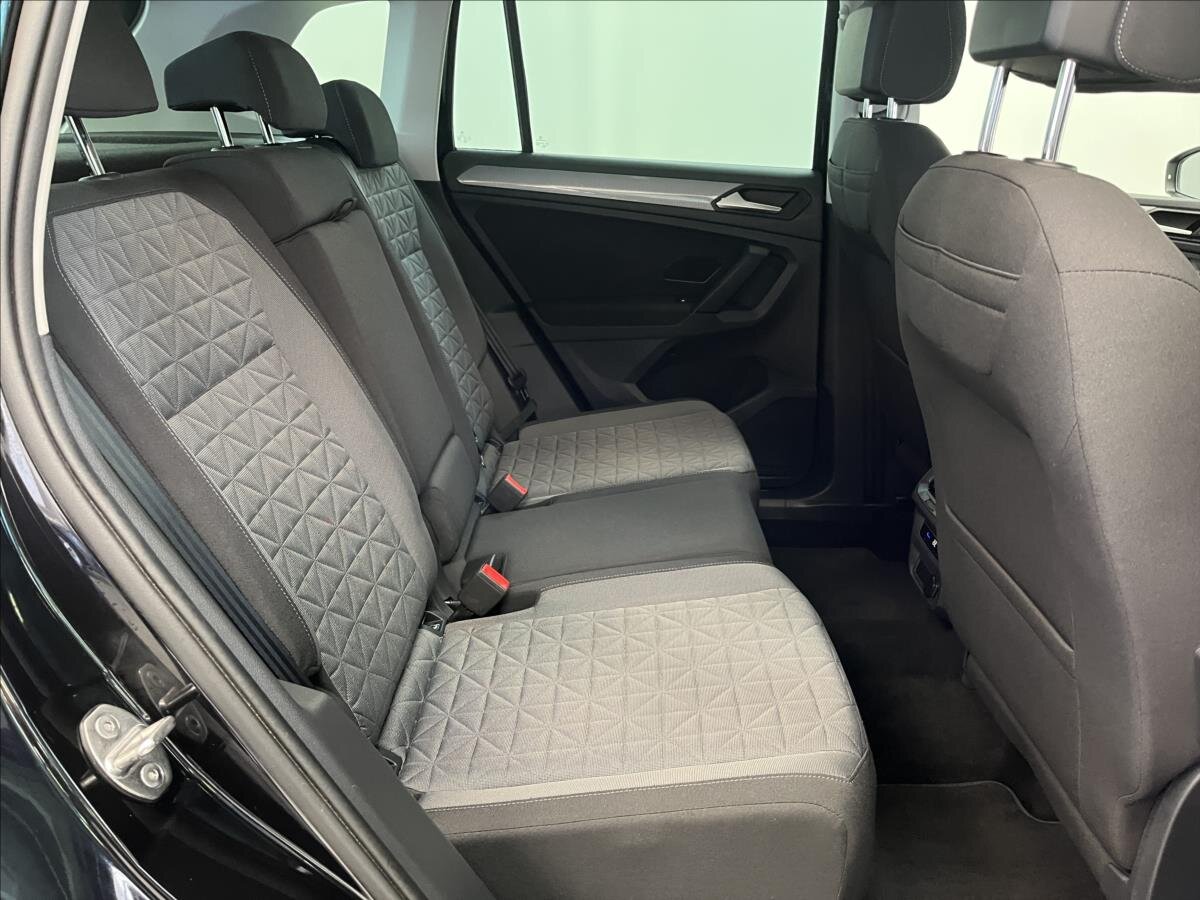 Volkswagen Tiguan SUV 1,5 l 110 kw