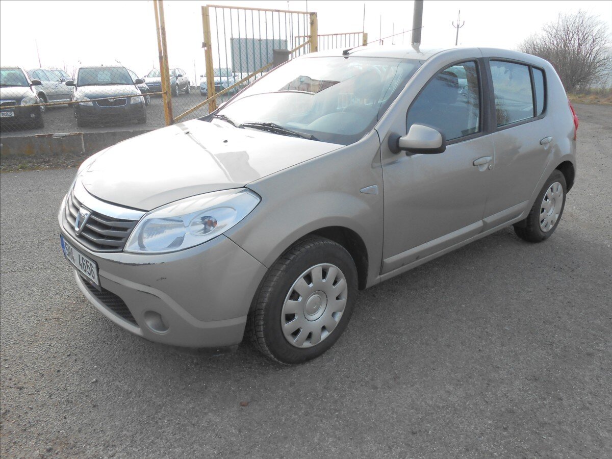 Dacia Sandero Hatchback 1,1 l 55 kw