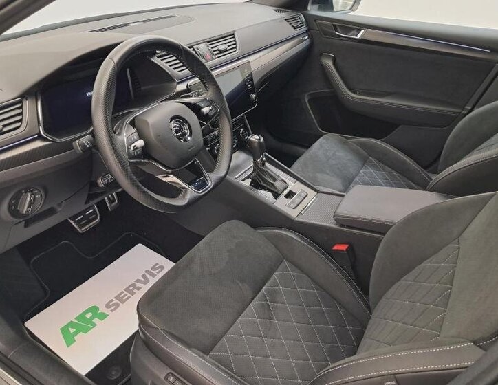 Škoda Superb Kombi 2,0 l 147 kw
