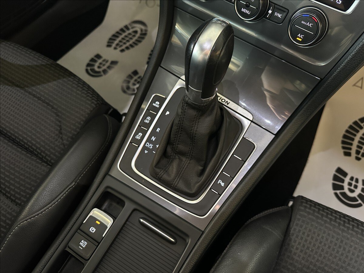 Volkswagen Golf Kombi 2,0 l 135 kw